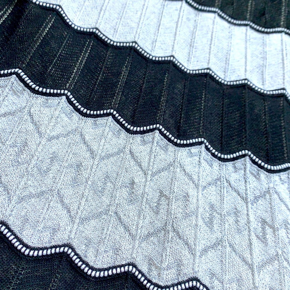 MISSONI knitted zig zag pattern dress - Picture 2 of 8